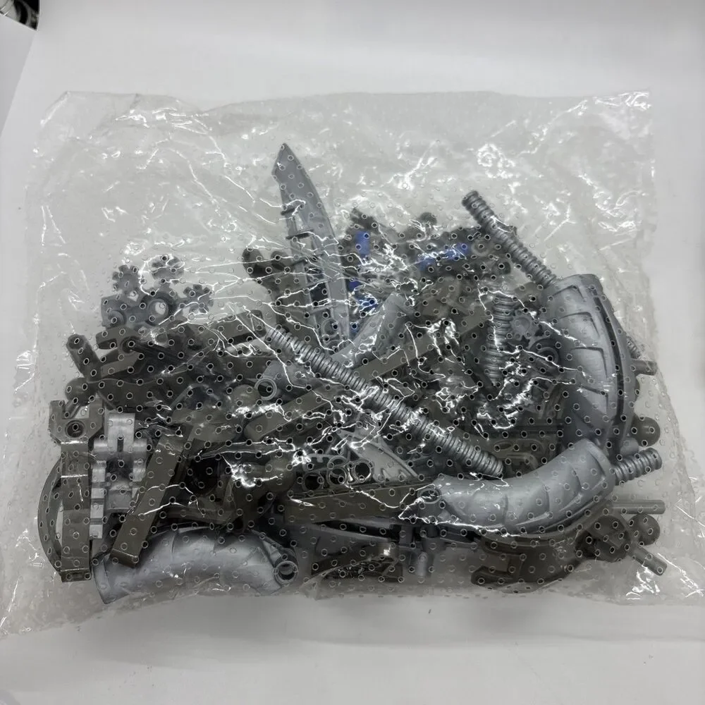 LEGO BIONICLE: Takanuva (8596) Complete No Manual & Pearl Mask + Sealed Bike